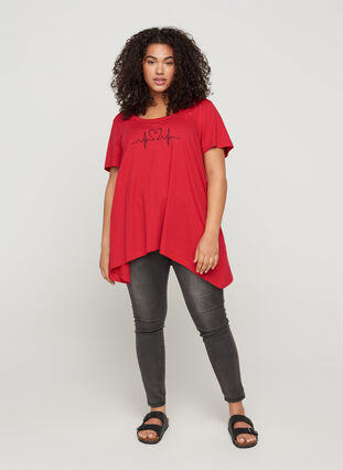 Kurzarm T-Shirt aus Baumwolle mit A-Linie, Lipstick Red HEART, Model image number 2