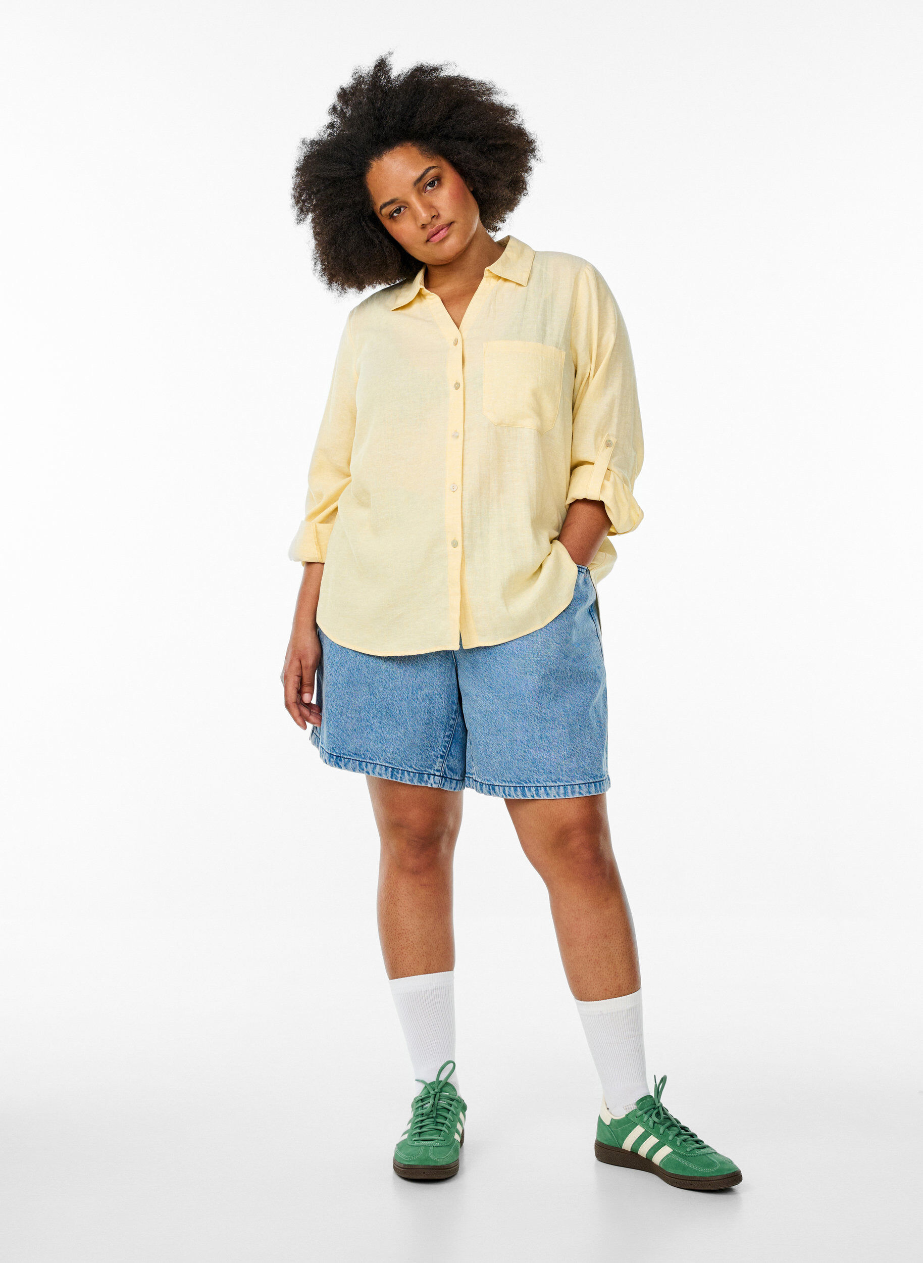ZizziBluse aus Leinen und Viskose mit 3/4-&Auml;rmeln, Gelb, Model image number 1