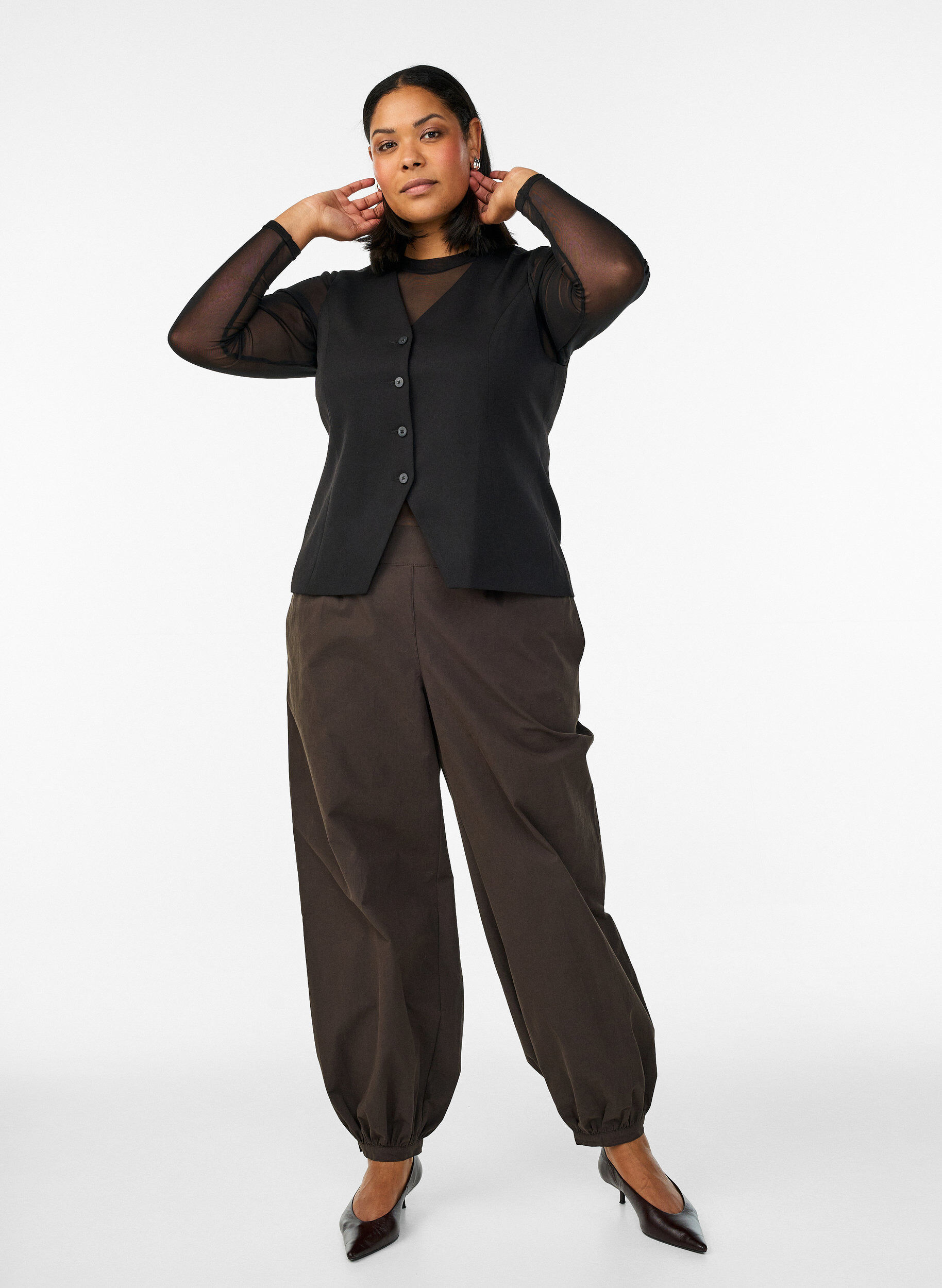 ZizziWeste mit Knopfverschluss, Schwarz, Model image number 1