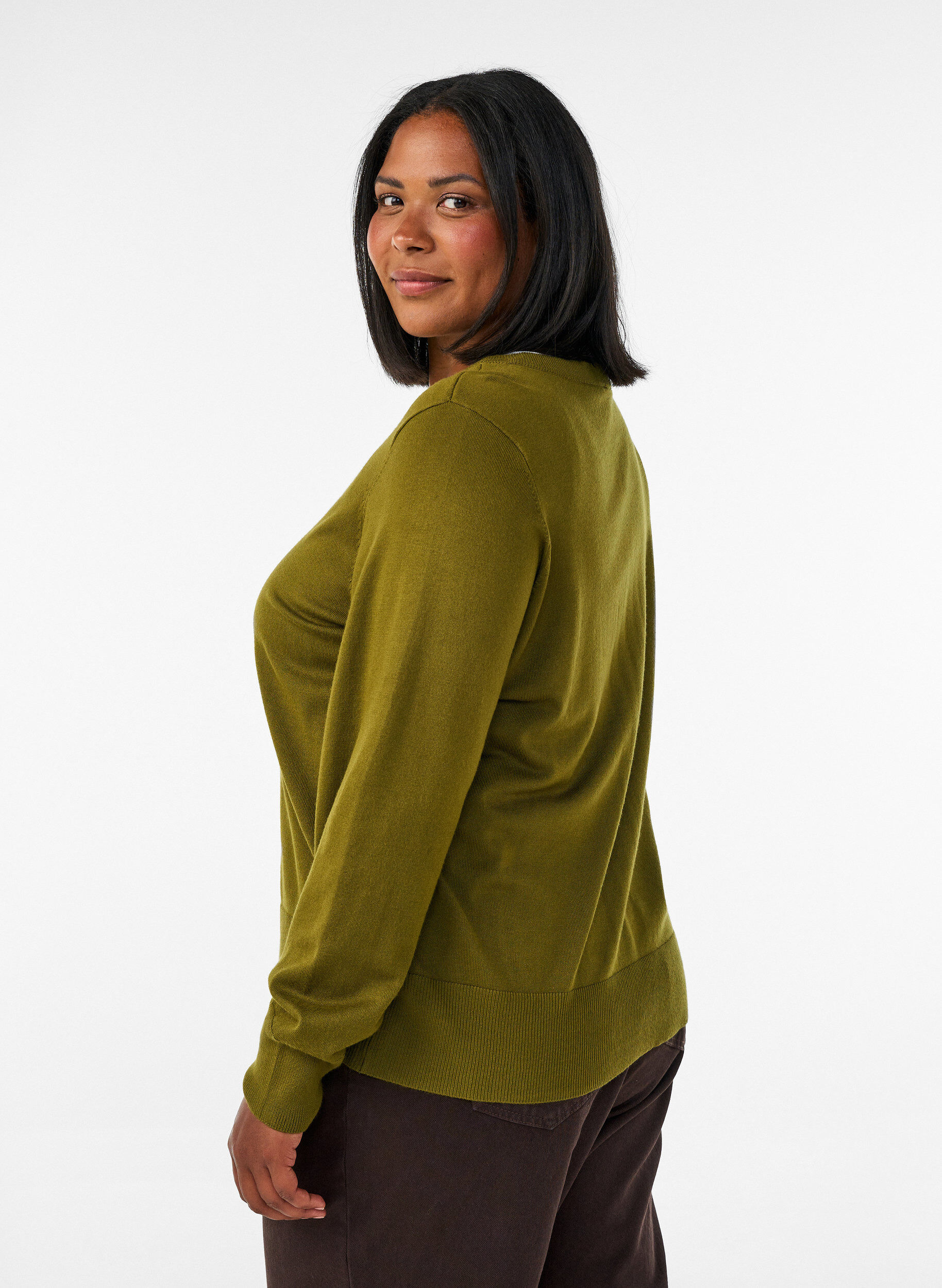 ZizziStrickjacke mit Rundhalsausschnitt und Kn&ouml;pfen, Gr&uuml;n, Model image number 2