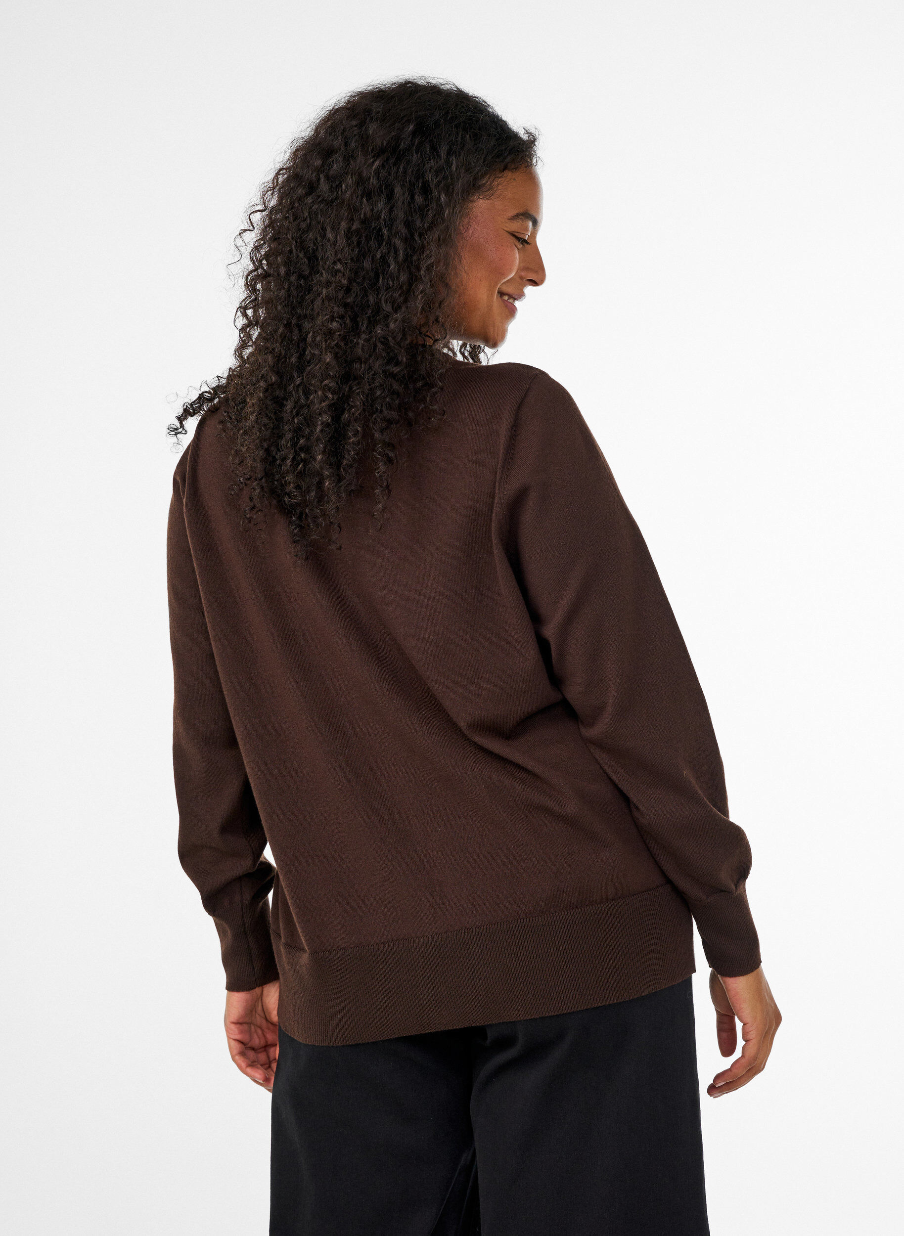 ZizziFeinstrick-Strickjacke mit Rundhalsausschnitt, Braun, Model image number 2