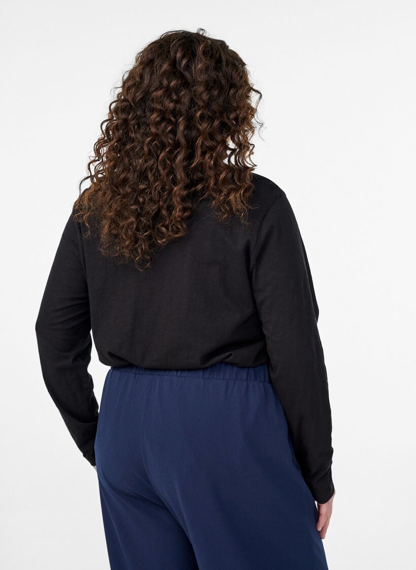 Langarmshirt mit V-Ausschnitt und Kn&ouml;pfen, Schwarz, Model image number 2