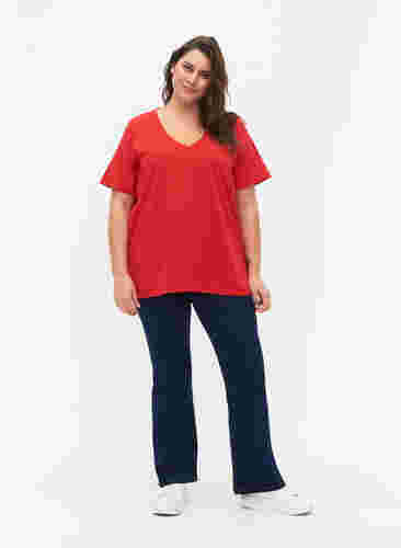 FLASH - T-Shirt mit V-Ausschnitt, High Risk Red, Model image number 2