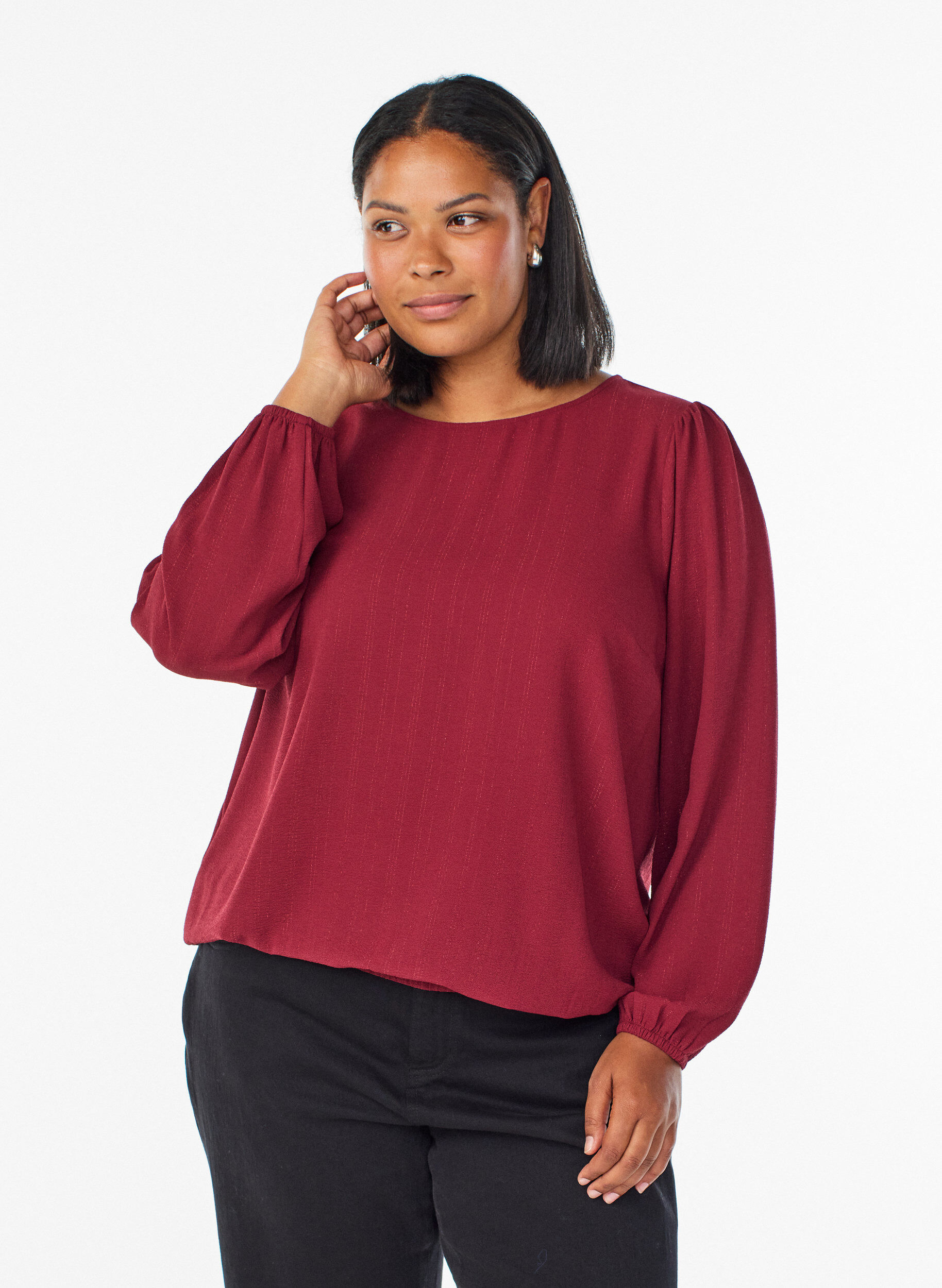 Bluse mit Glitzer, Dunkles Bordeaux, Model
