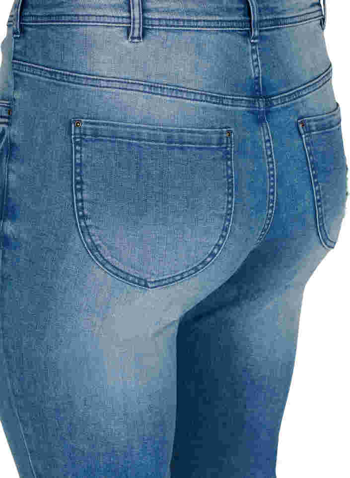 Super Slim Amy Jeans mit Schlitz und Knöpfen, Light blue, Packshot image number 2