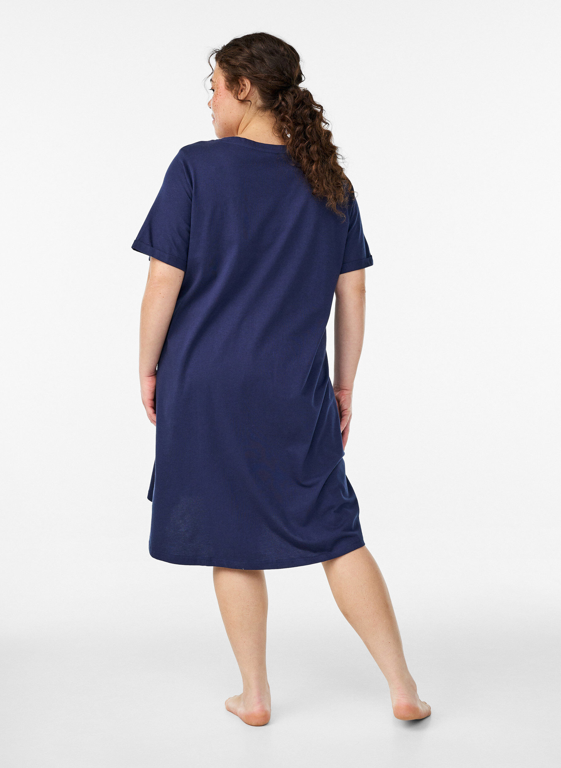 ZizziKurz&auml;rmeliges Nachthemd aus Bio-Baumwolle, Blau, Model image number 1