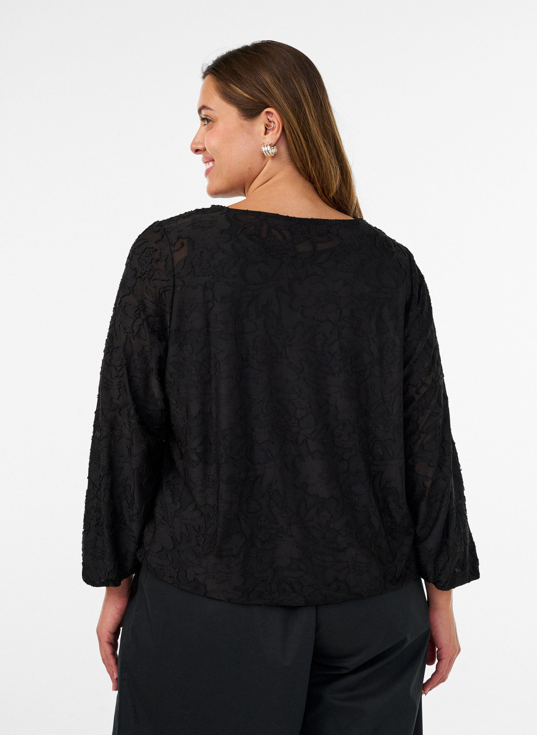 ZizziTransparente Bluse mit floraler Struktur und langen &Auml;rmeln, Schwarz, Model image number 2