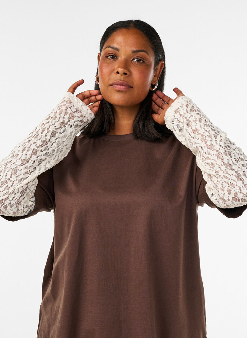 Lockeres T-Shirt mit langen Spitzen&auml;rmeln, Braun, Model image number 3