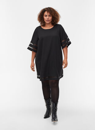 Kurzarm Kleid mit transparenten Details, Black, Model image number 2