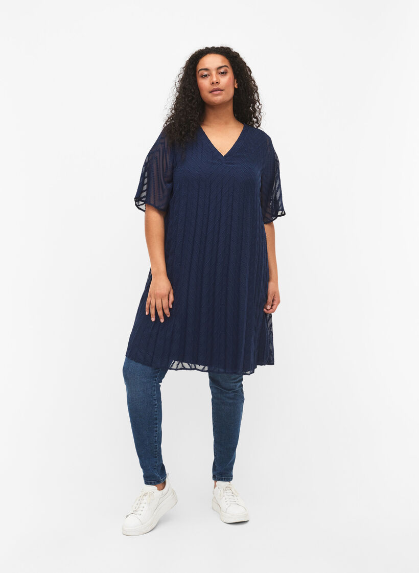 Kurzärmeliges Kleid mit Struktur , Navy Blazer, Model image number 2