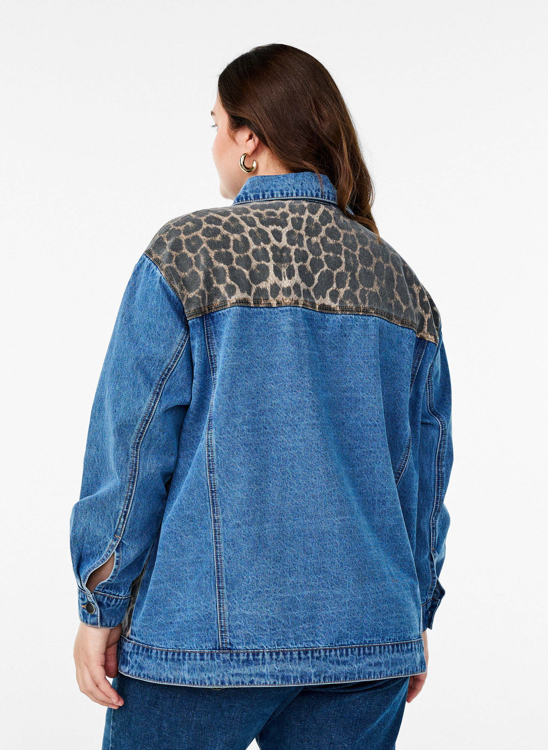 ZizziJeanshemd mit Leopardenmuster-Details, Blau, Model image number 2