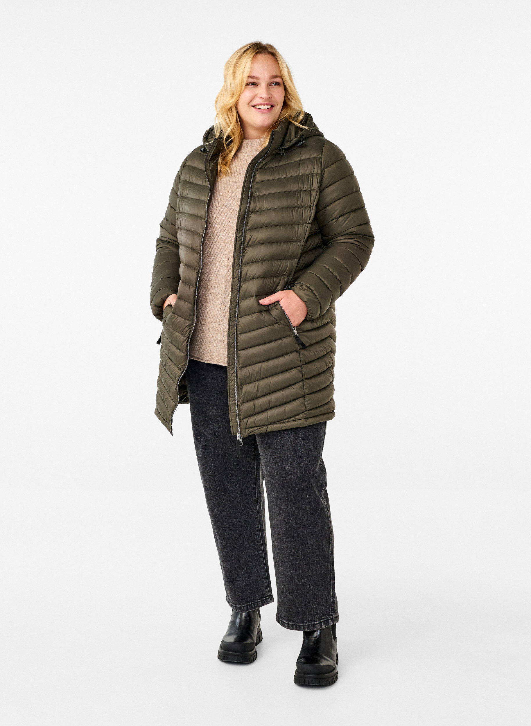 ZizziLeichte Jacke mit Taschen und abnehmbarer Kapuze, Gr&uuml;n, Model image number 1