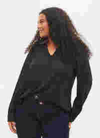 	 Langärmelige Bluse mit V-Ausschnitt, Black, Model