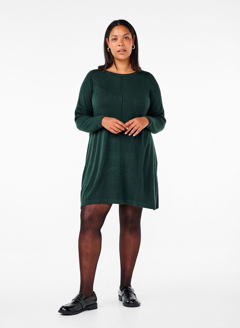 Strickkleid aus Baumwoll-Viskose-Mischung, Gr&uuml;n, Model image number 1