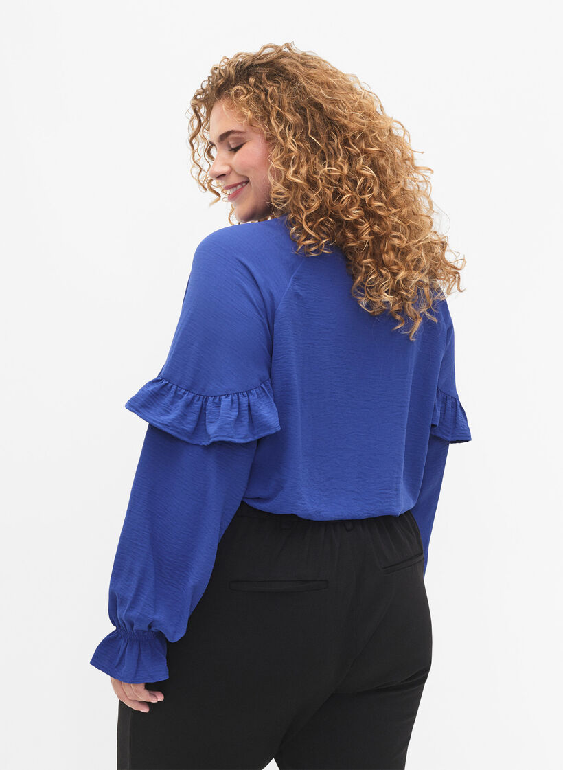 Bluse mit Rüschen und Knöpfen, Deep Ultramarine, Model image number 1