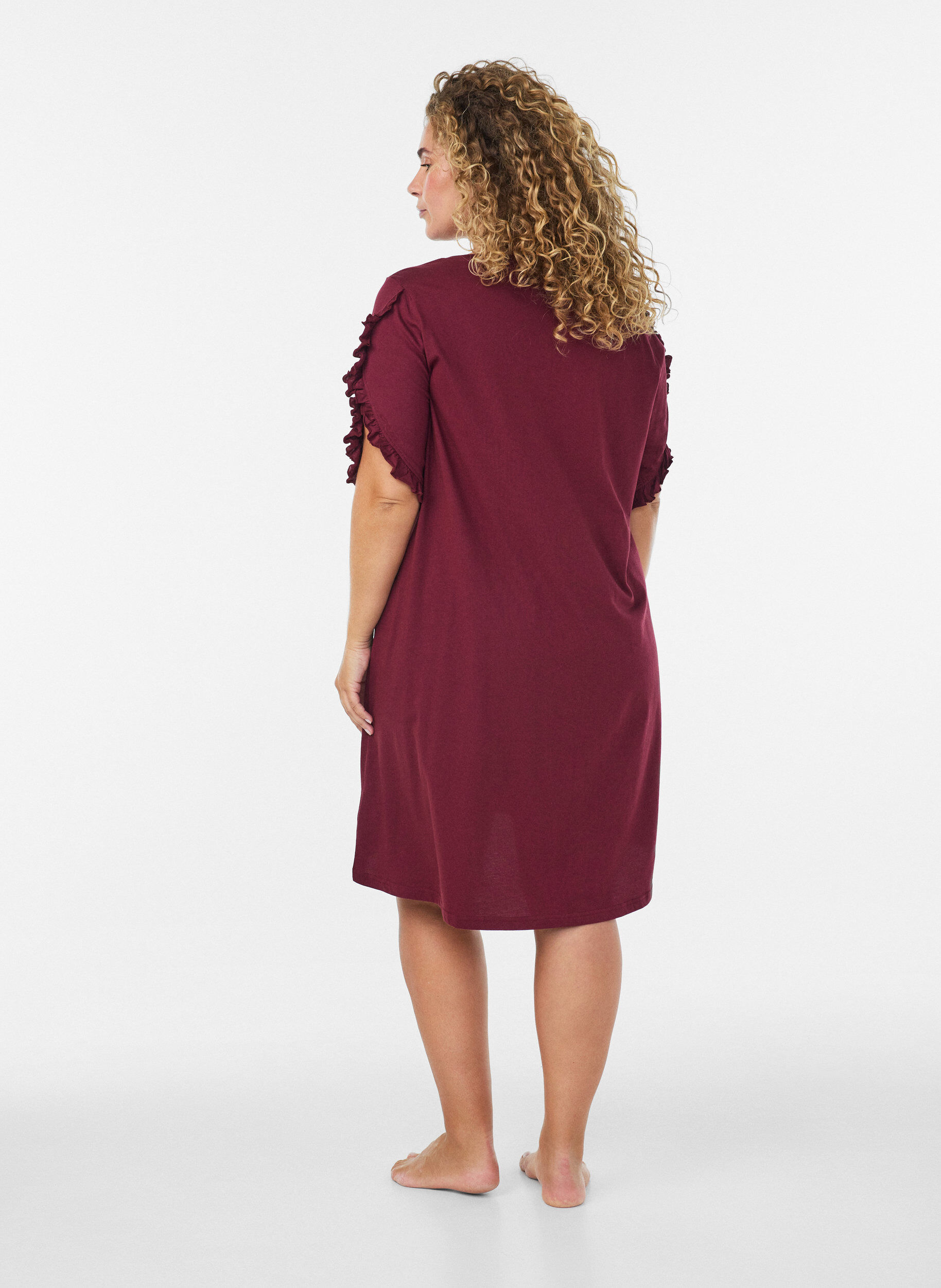 ZizziNachthemd aus Bio-Baumwolle mit R&uuml;schen&auml;rmeln, Rot, Model image number 2