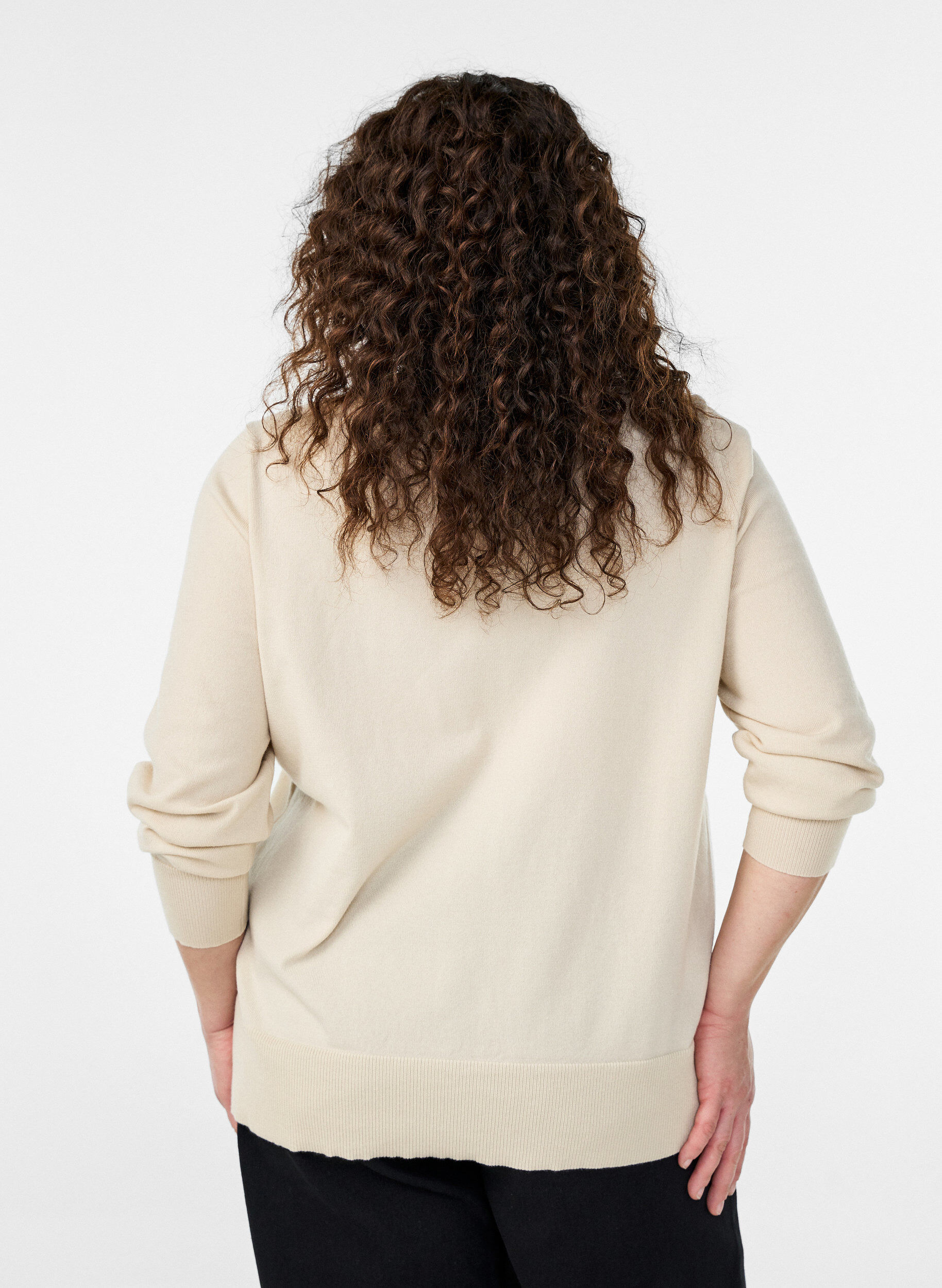 ZizziFeinstrick-Strickjacke mit Rundhalsausschnitt, Beige, Model image number 2