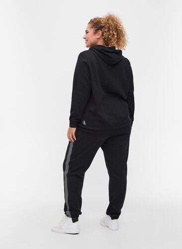 Sweatpants mit Schnüren und Taschen, Black, Model image number 1