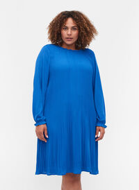 Langarm Plissé-Kleid mit Rüschen, Dazzling Blue, Model