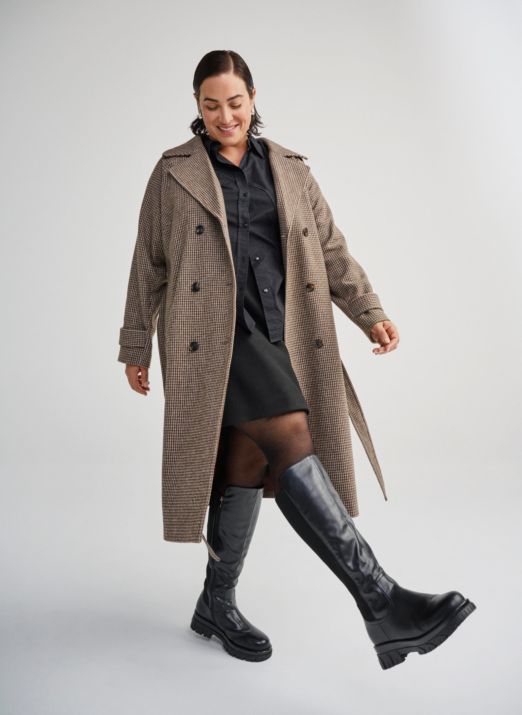 ZizziLangschaftstiefel mit Ripp-Eins&auml;tzen, Schwarz, Image image number 0