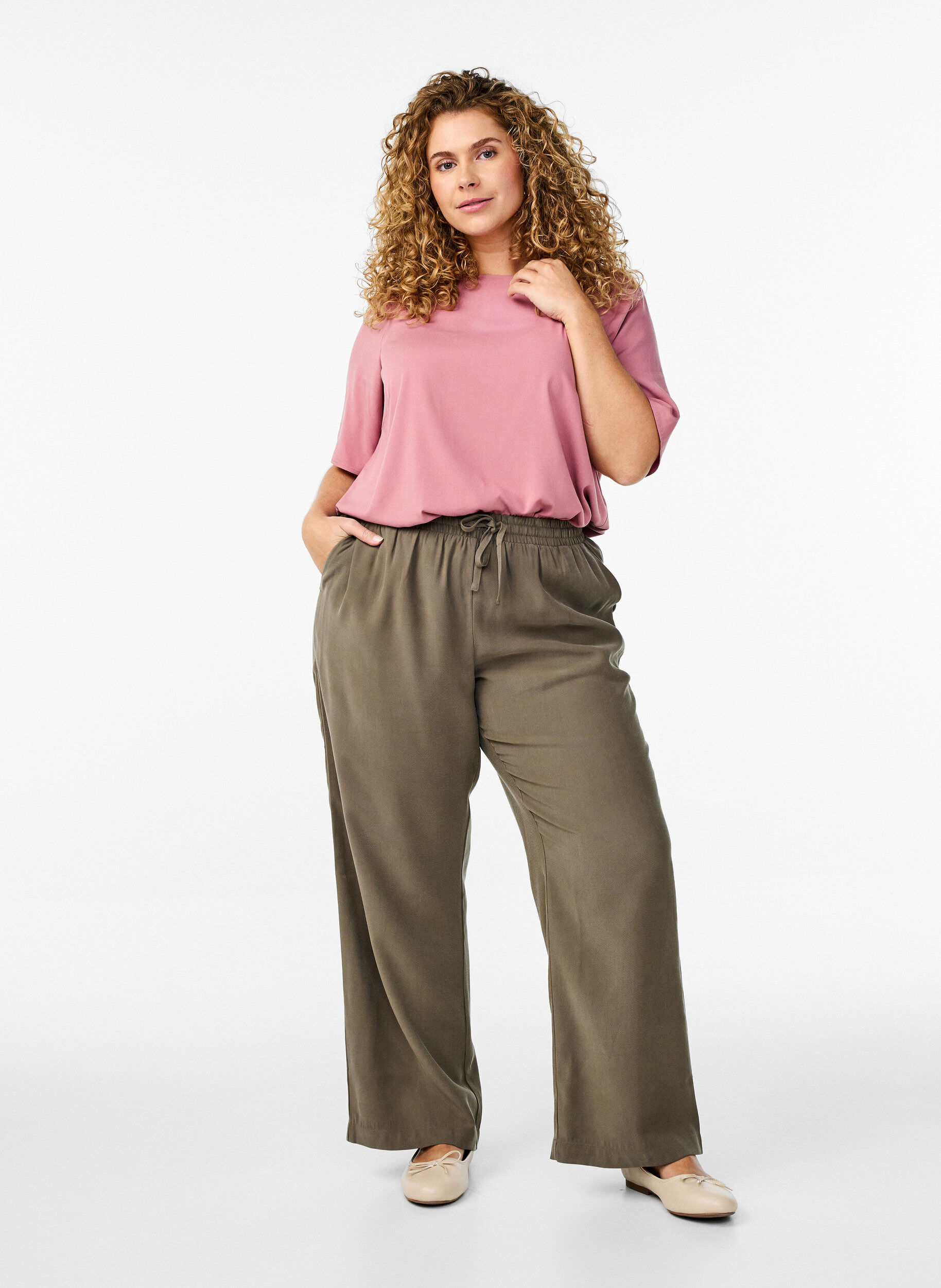 ZizziFLASH &ndash; Kurz&auml;rmelige, gewebte Bluse mit Rundhals, Rot, Model image number 1