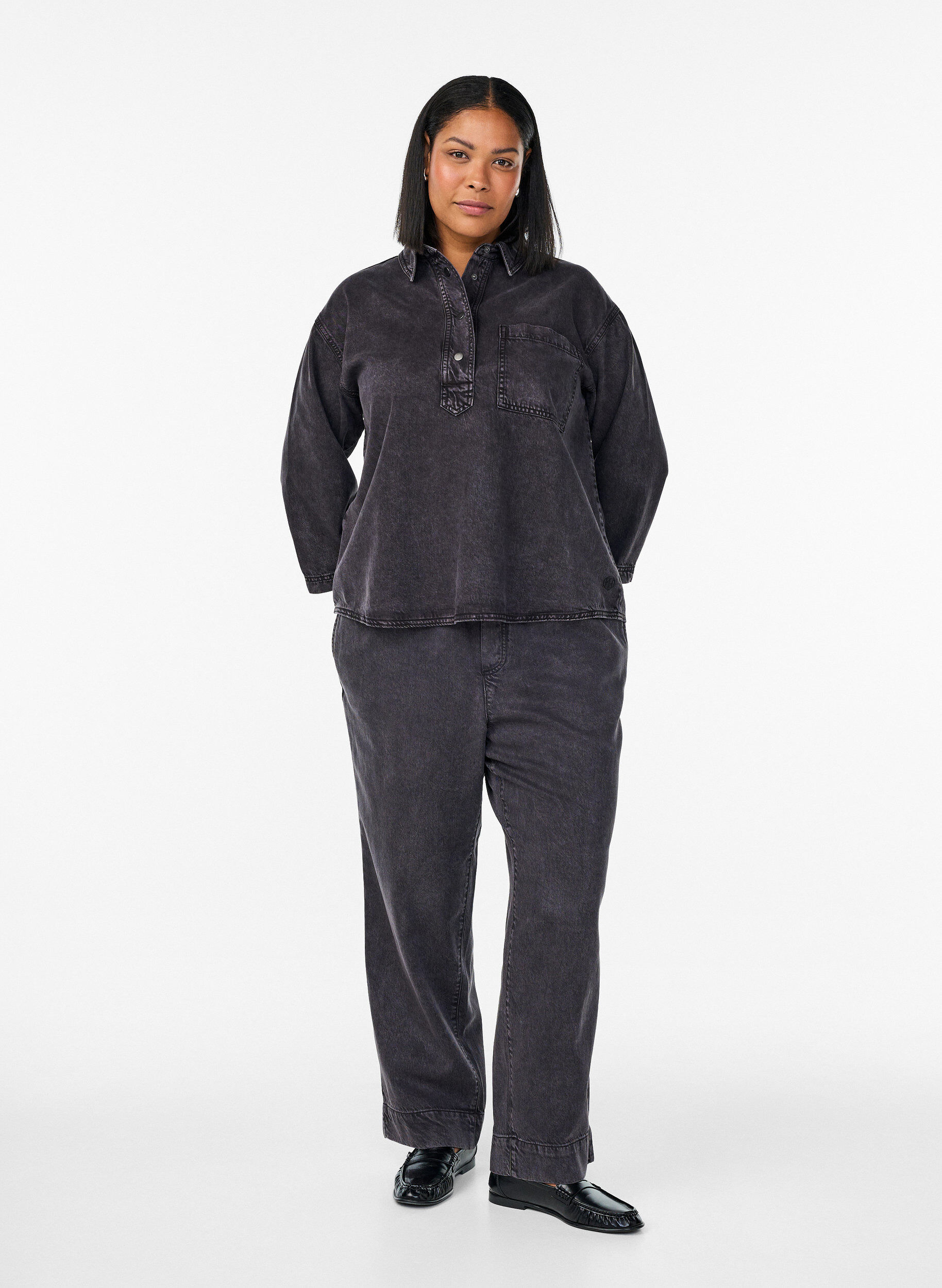 ZizziLockeres Denimhemd mit 3/4-&Auml;rmeln, Grau, Model image number 1