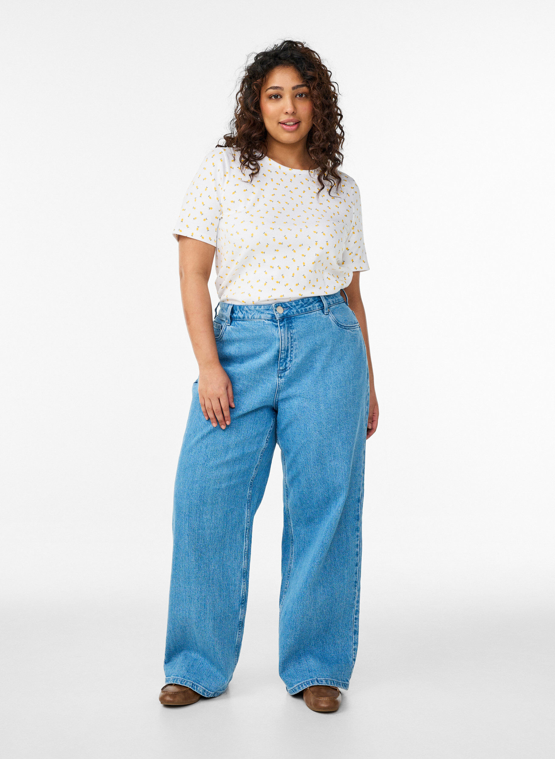 ZizziT-Shirt aus Baumwolle mit Allover-Druck, Wei&szlig;, Model image number 1