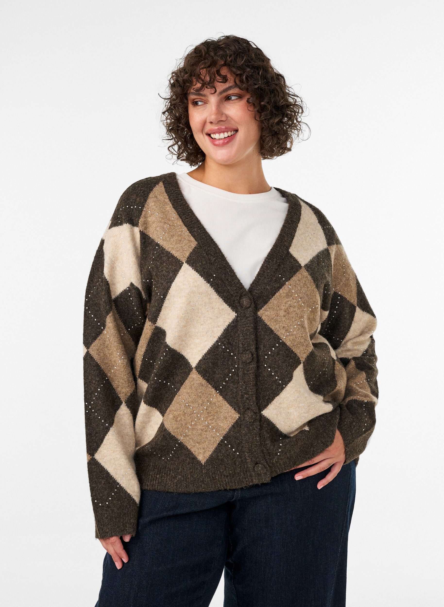 Argyle-Strickjacke mit Strasssteinen, Braun, Model