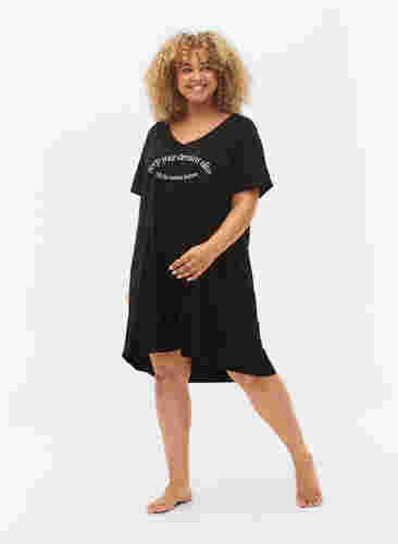 Nachthemd aus Baumwolle mit Print, Black w. Keep, Model image number 2