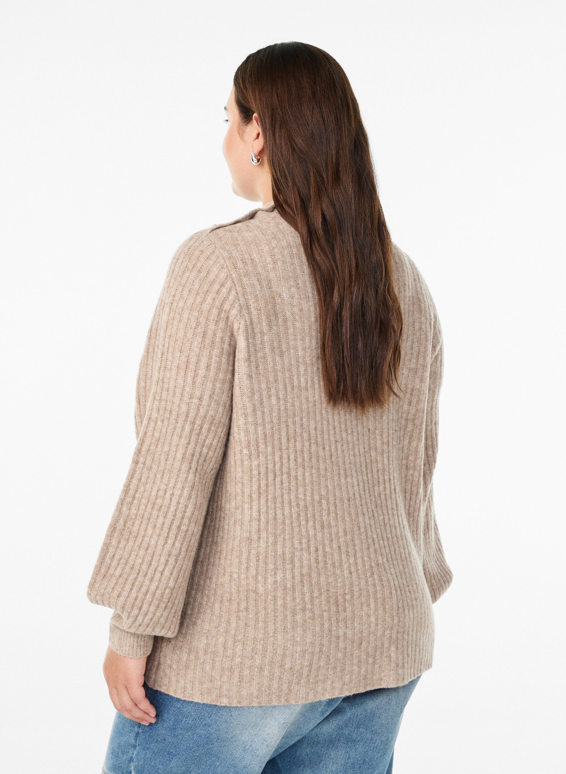 ZizziPullover aus Rippstrick mit Puff&auml;rmeln und Kn&ouml;pfen, Beige, Model image number 2