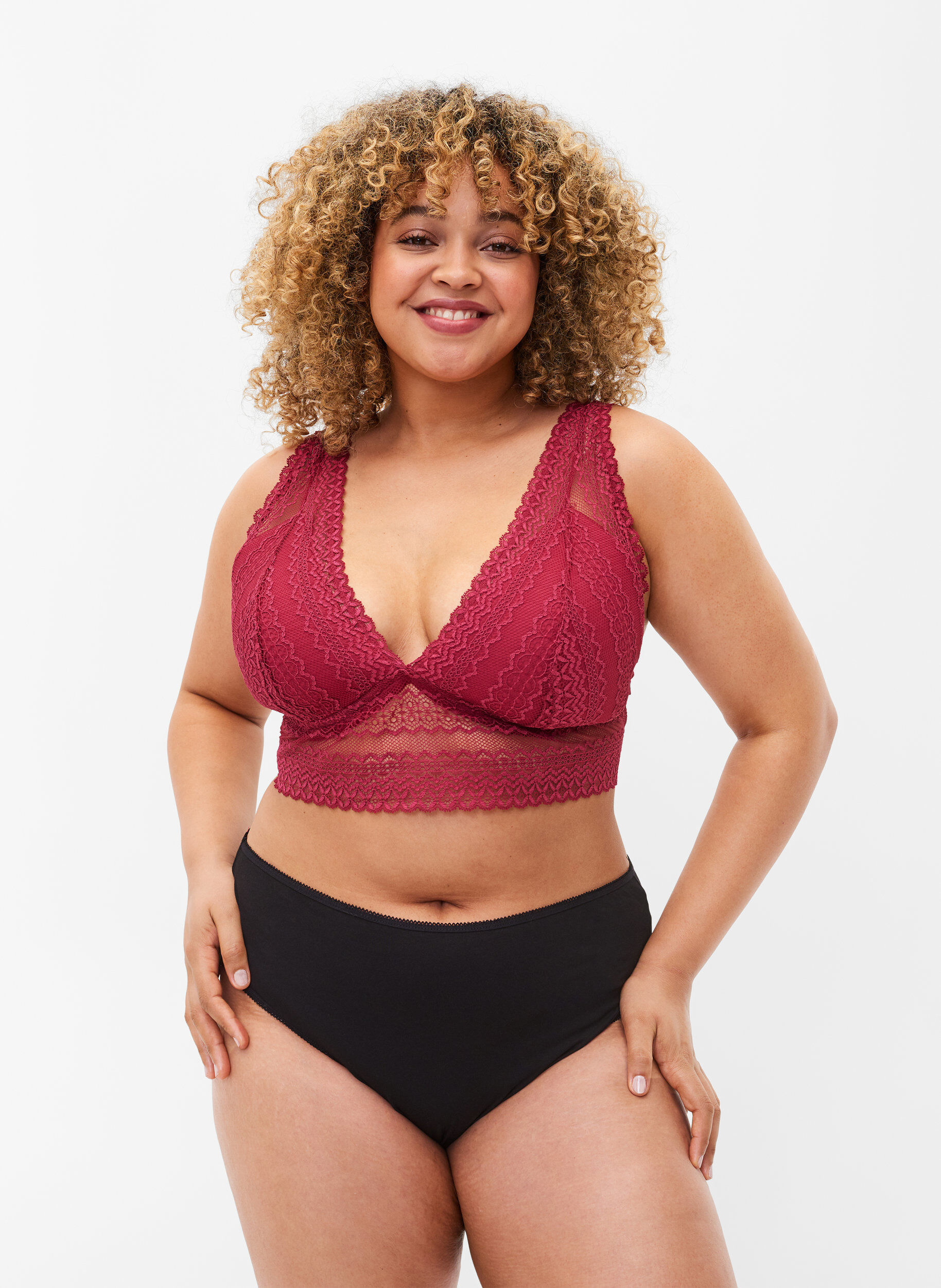 Spitzen-BH mit weicher Polsterung, Nocturne ASS, Model