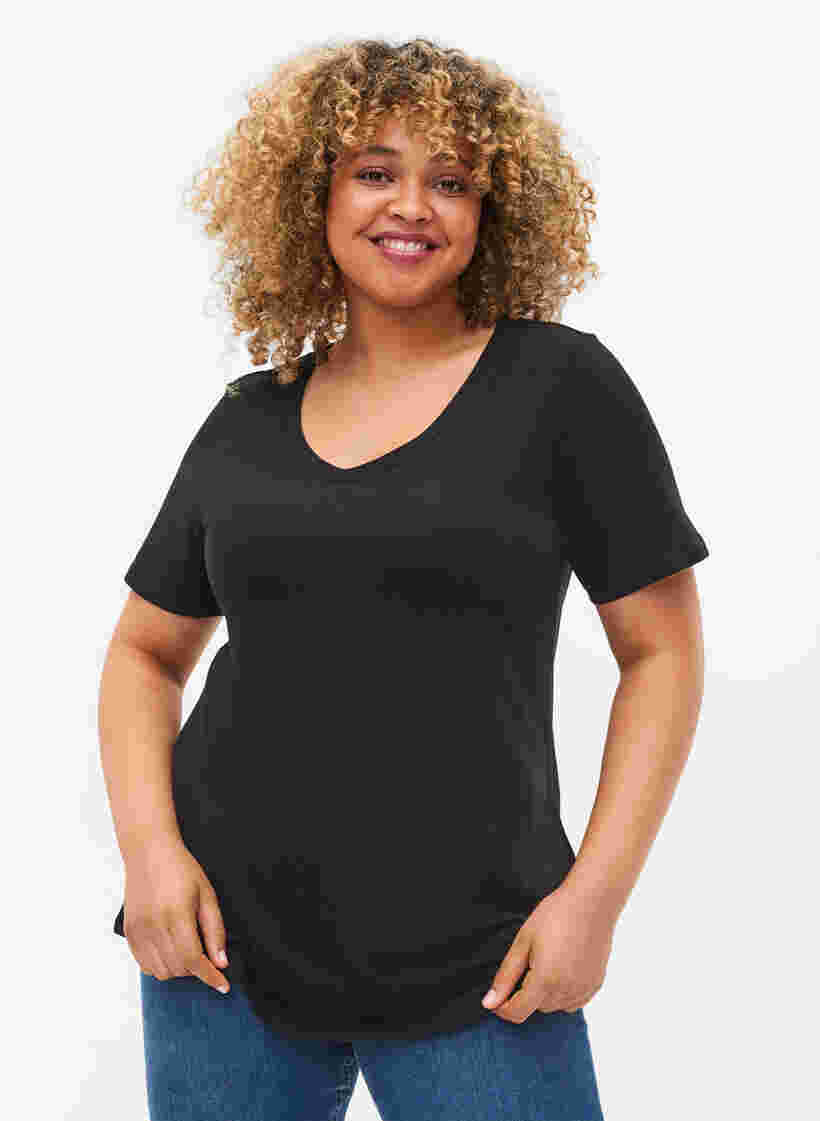 Einfarbiges basic T-Shirt aus Baumwolle, Black, Model image number 0