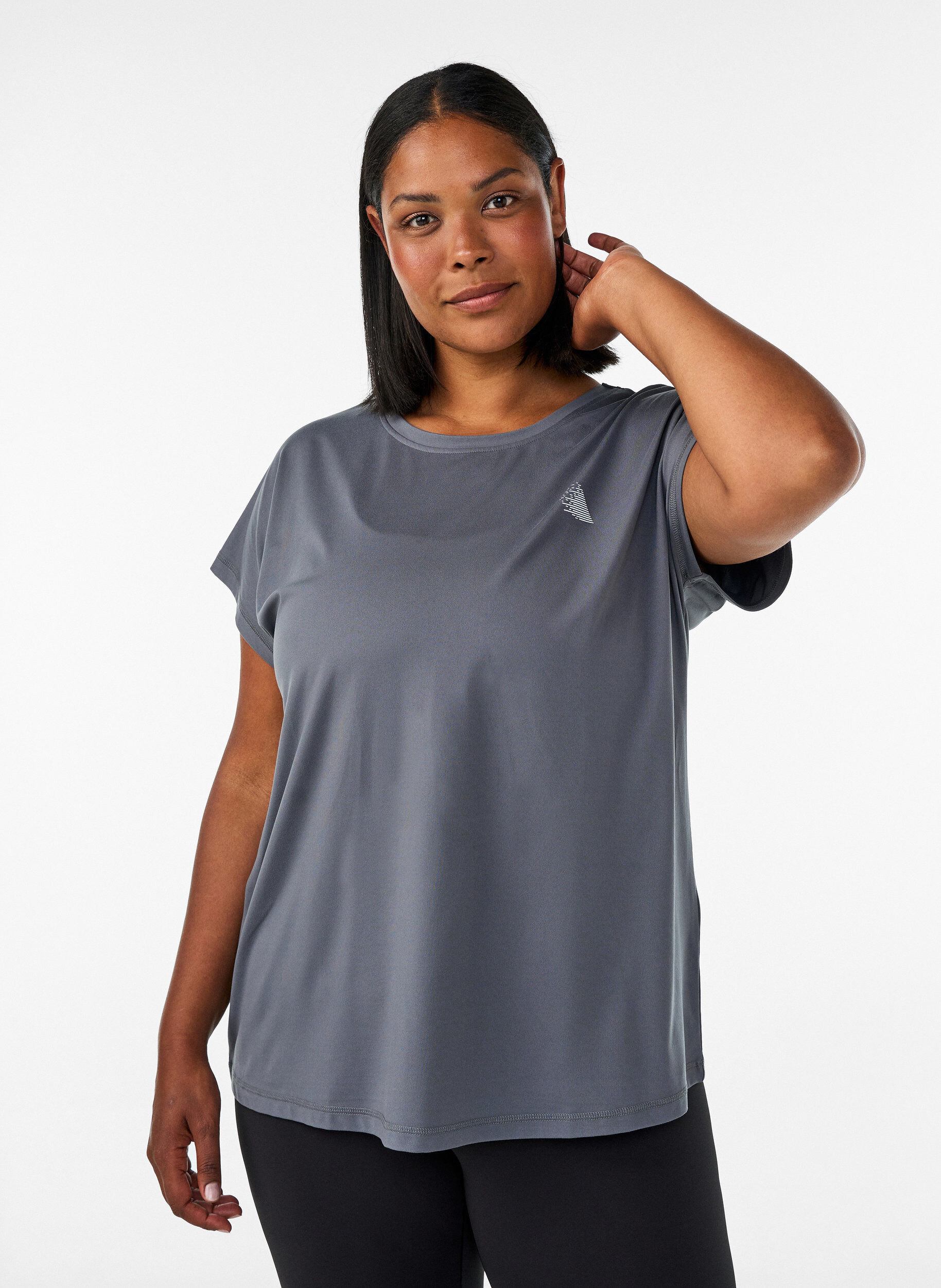 ZizziEinfarbiges Trainings-T-Shirt, Grau, Model image number 0