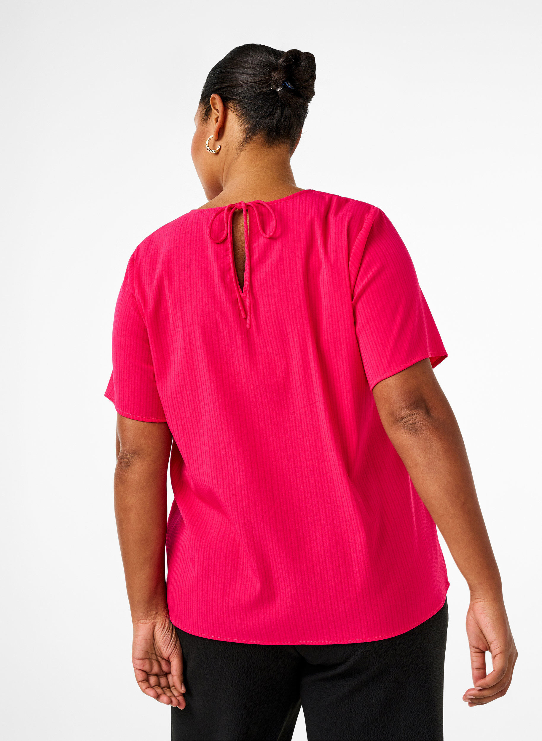 ZizziKurz&auml;rmelige Bluse aus Viskose mit Schleifen, Bright Rose, Model image number 1