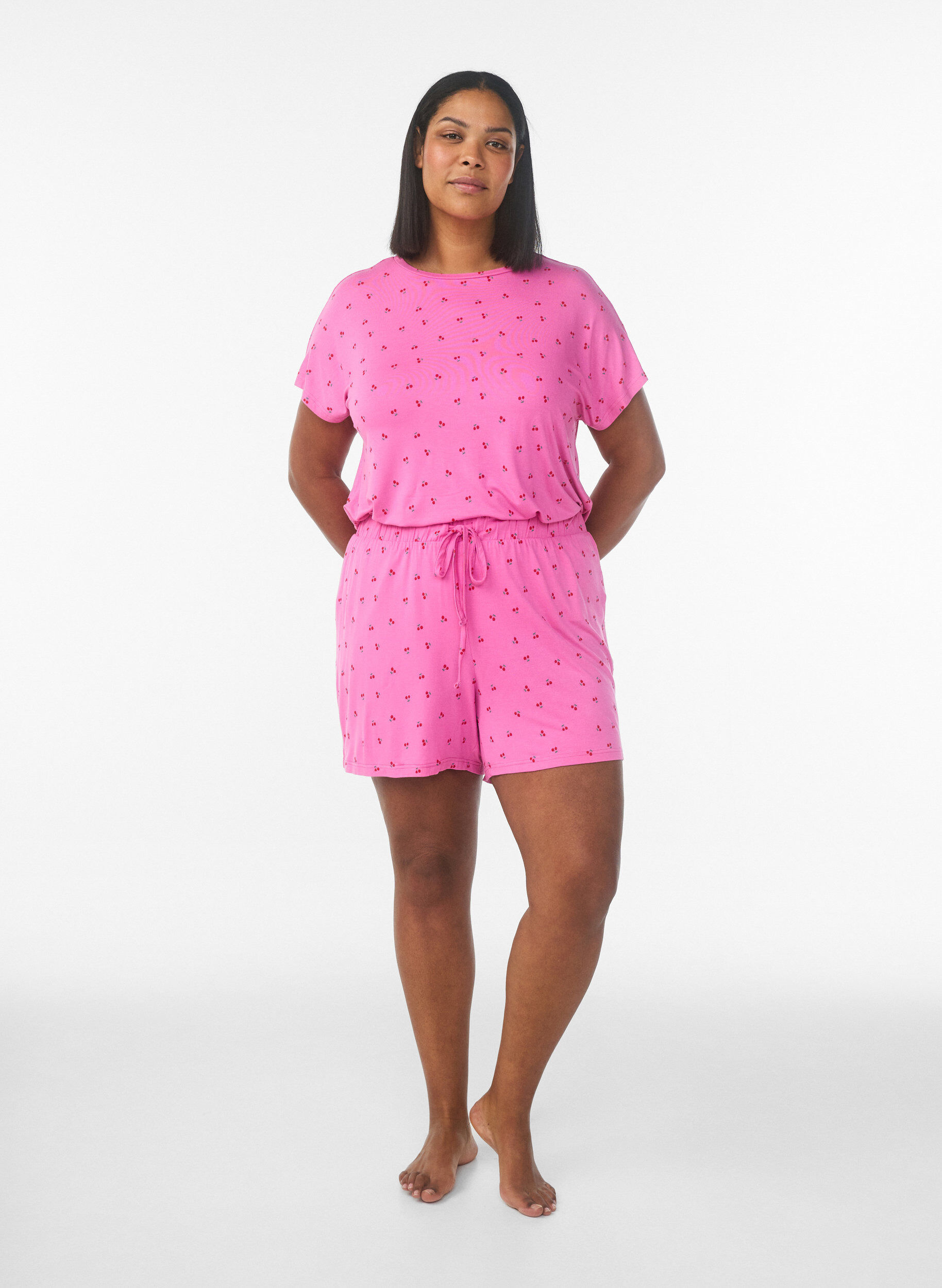 ZizziPyjamashorts aus Viskosejersey mit Allover-Print, Pink, Model image number 1