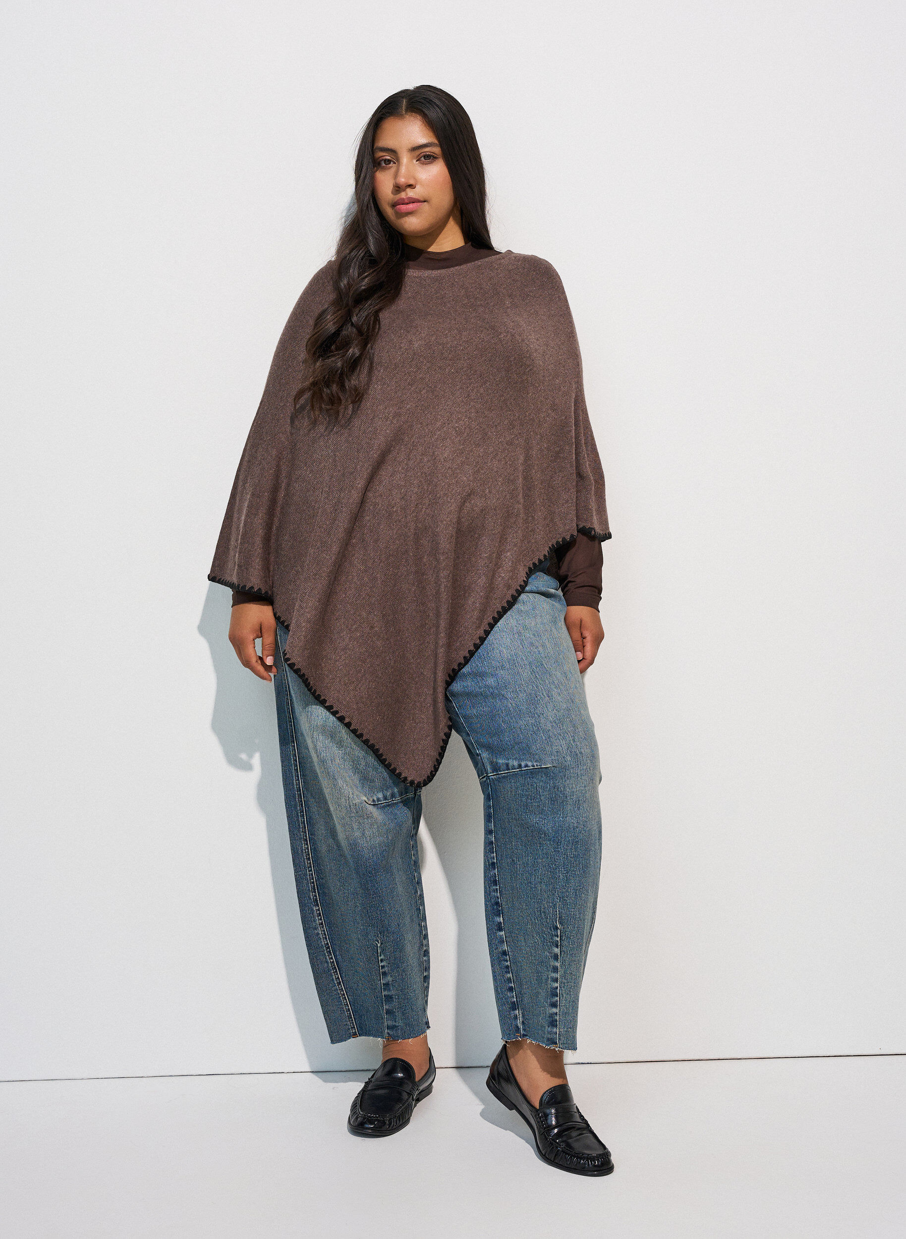 ZizziFeinstrickponcho, Braun, Model image number 1