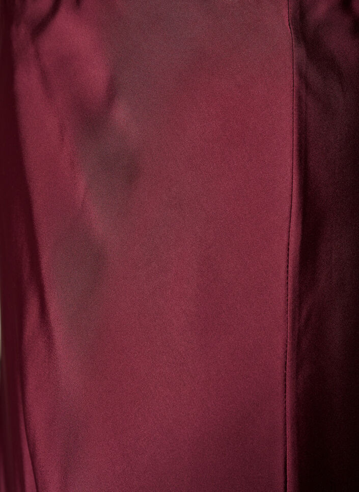 Midirock aus Satin, Rot, Packshot