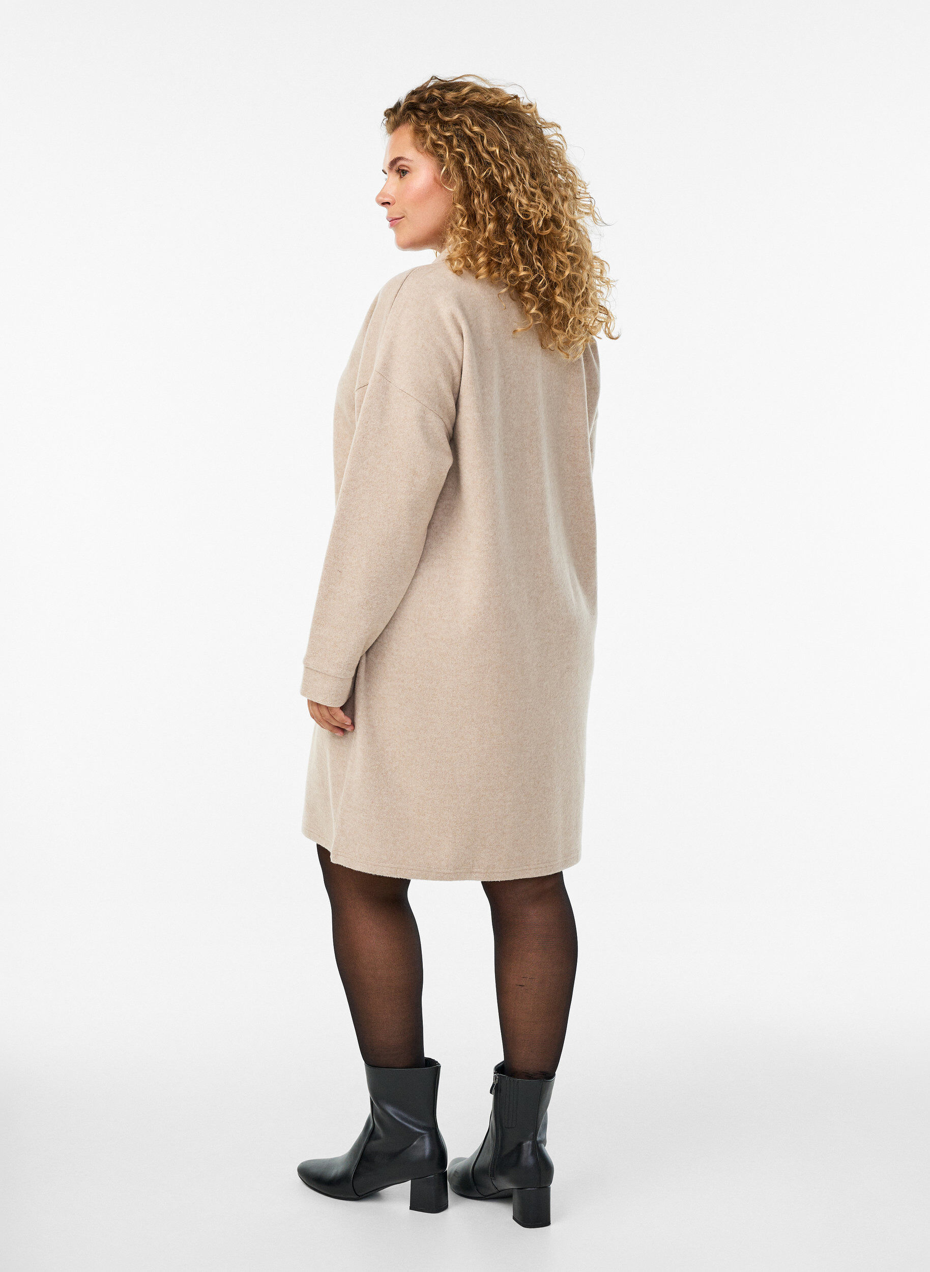 ZizziKnielanges Kleid aus Jersey mit V-Ausschnitt und Kragen, Beige, Model image number 2