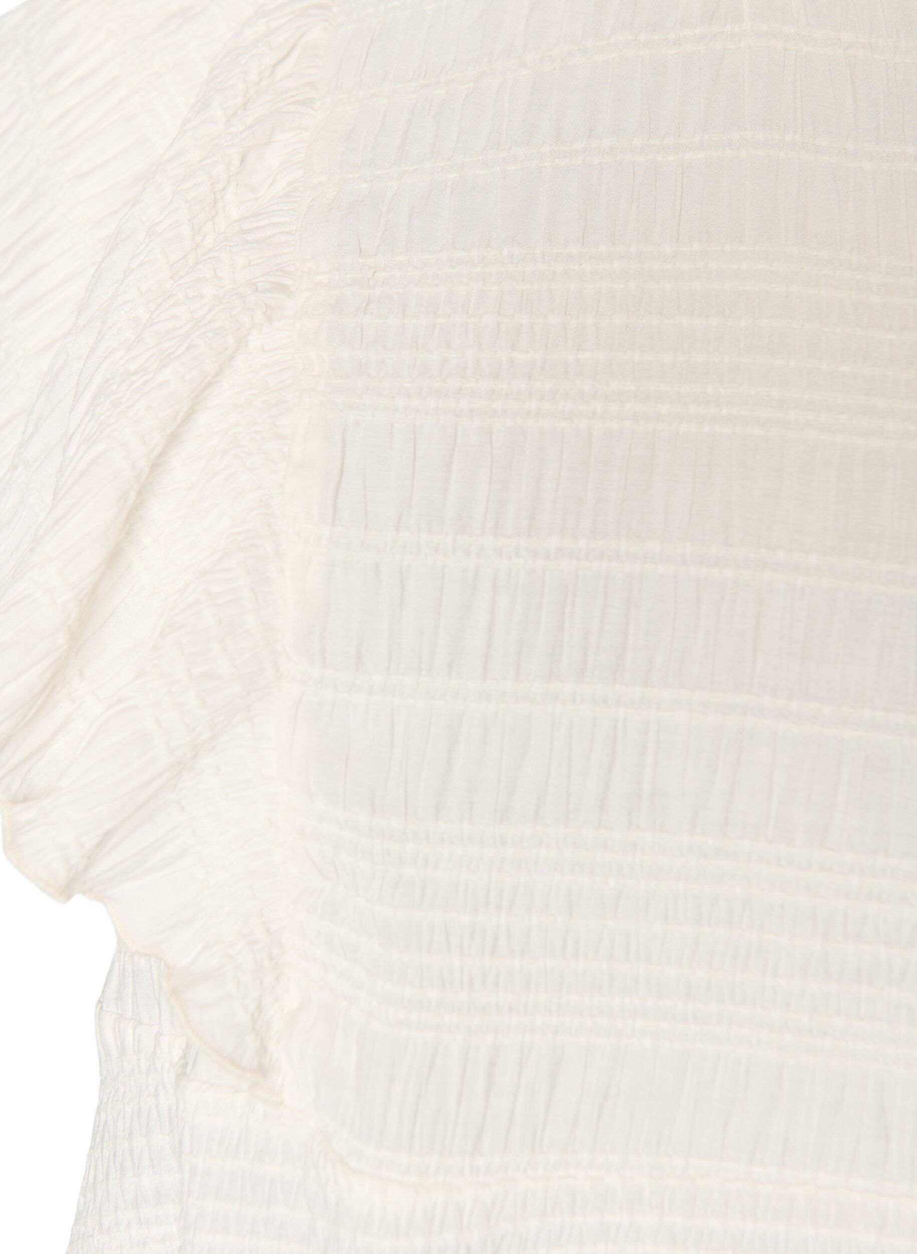 ZizziBluse mit gesmokter Textur und R&uuml;schen&auml;rmeln, Vanille, Packshot image number 2