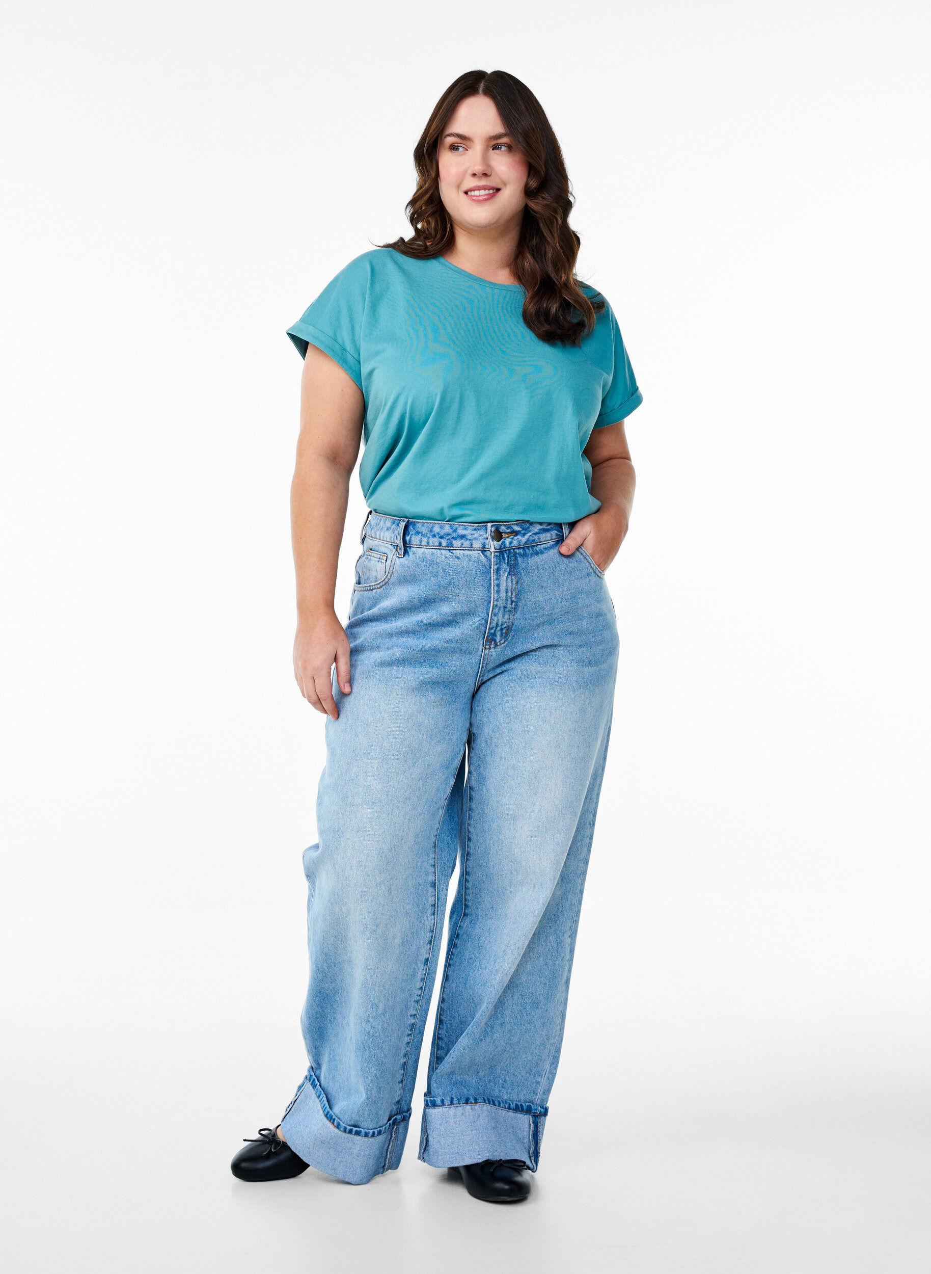 ZizziKurz&auml;rmliges T-Shirt aus einer Baumwollmischung, Blau, Model image number 1