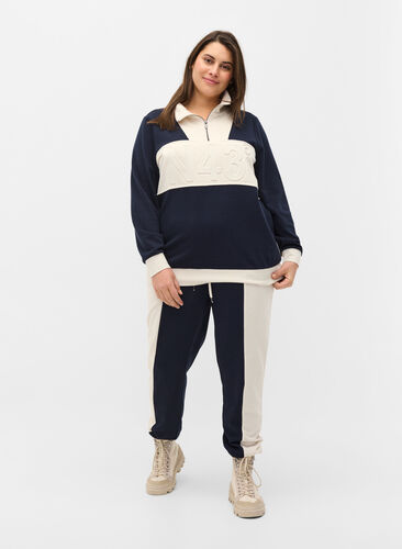 Sweatpants mit Colour-Block, Night Sky/Off White, Model image number 0