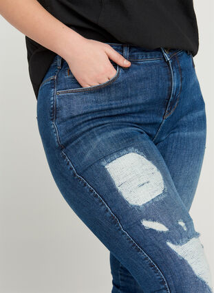Hochtaillierte Amy Jeans mit Ripped-Effekt, Blue denim, Model image number 2