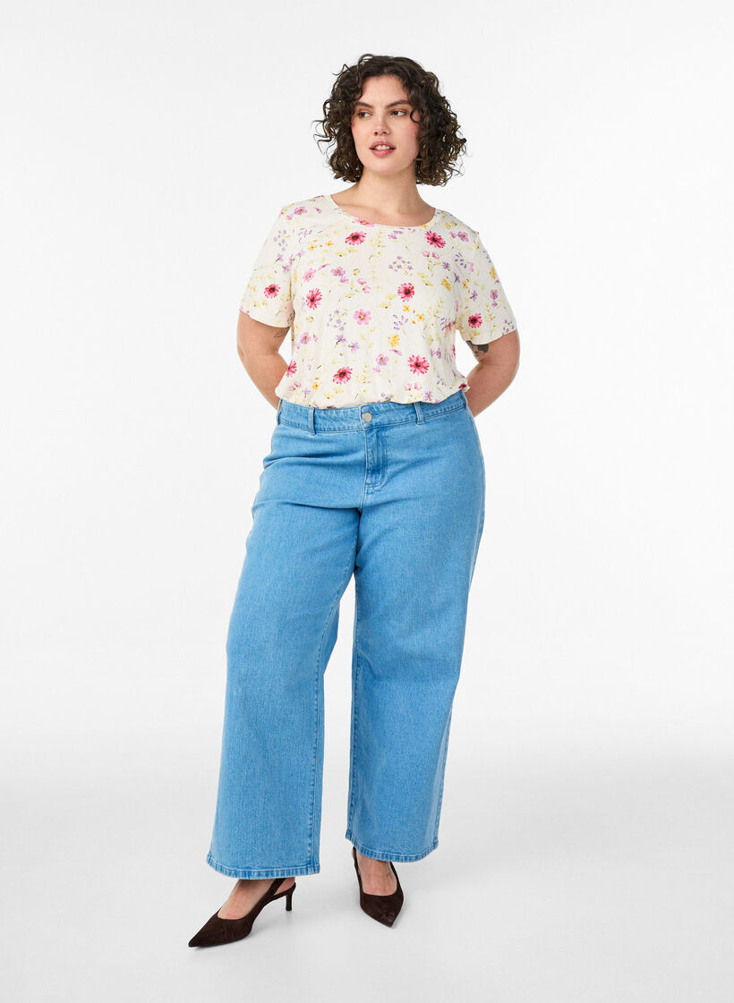 T-Shirt mit floralem Print, Wei&szlig;, Model image number 1