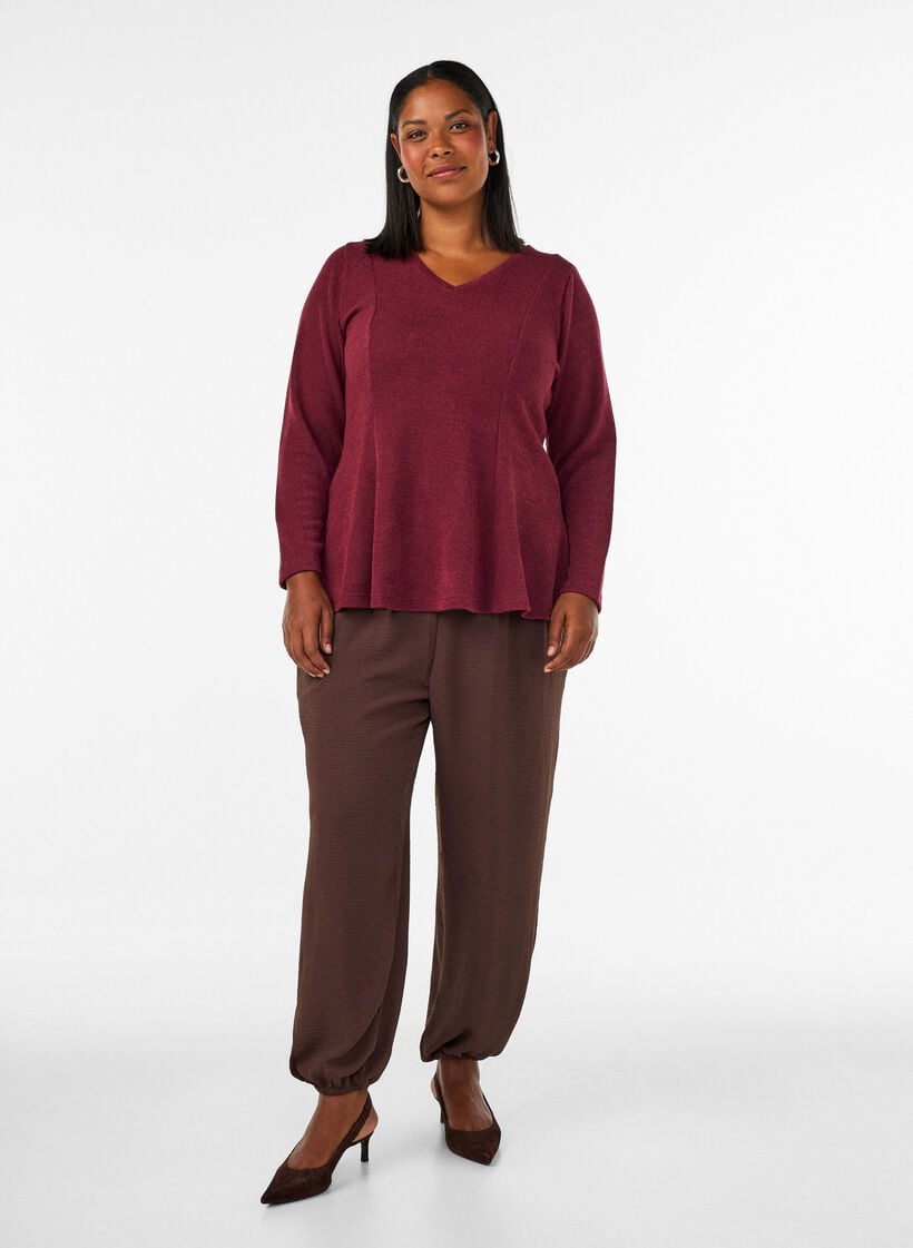 Hoch taillierte Ballonhose, Braun, Model image number 0