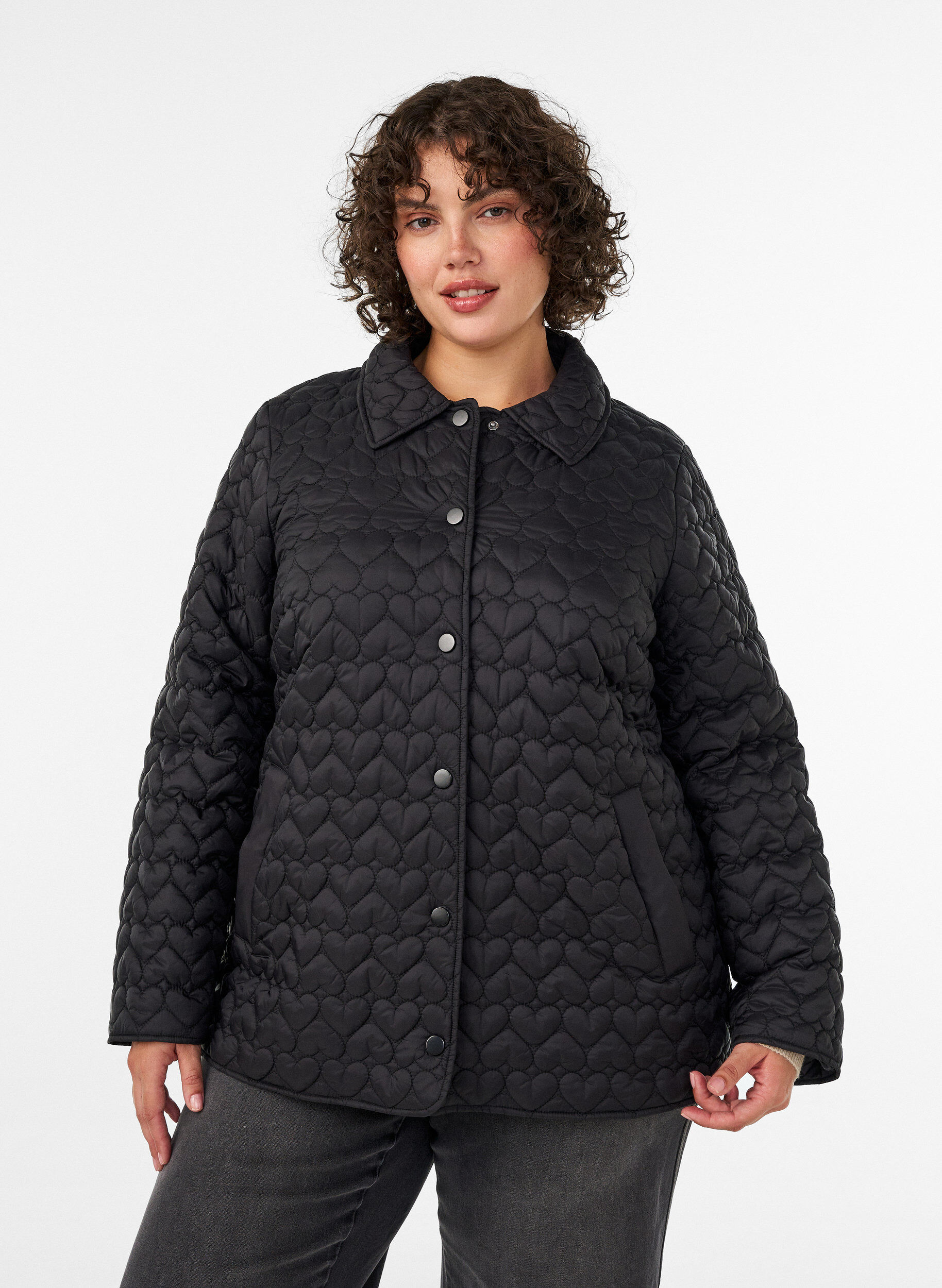 Leicht wattierte Jacke mit dekorativer Steppung, Schwarz, Model