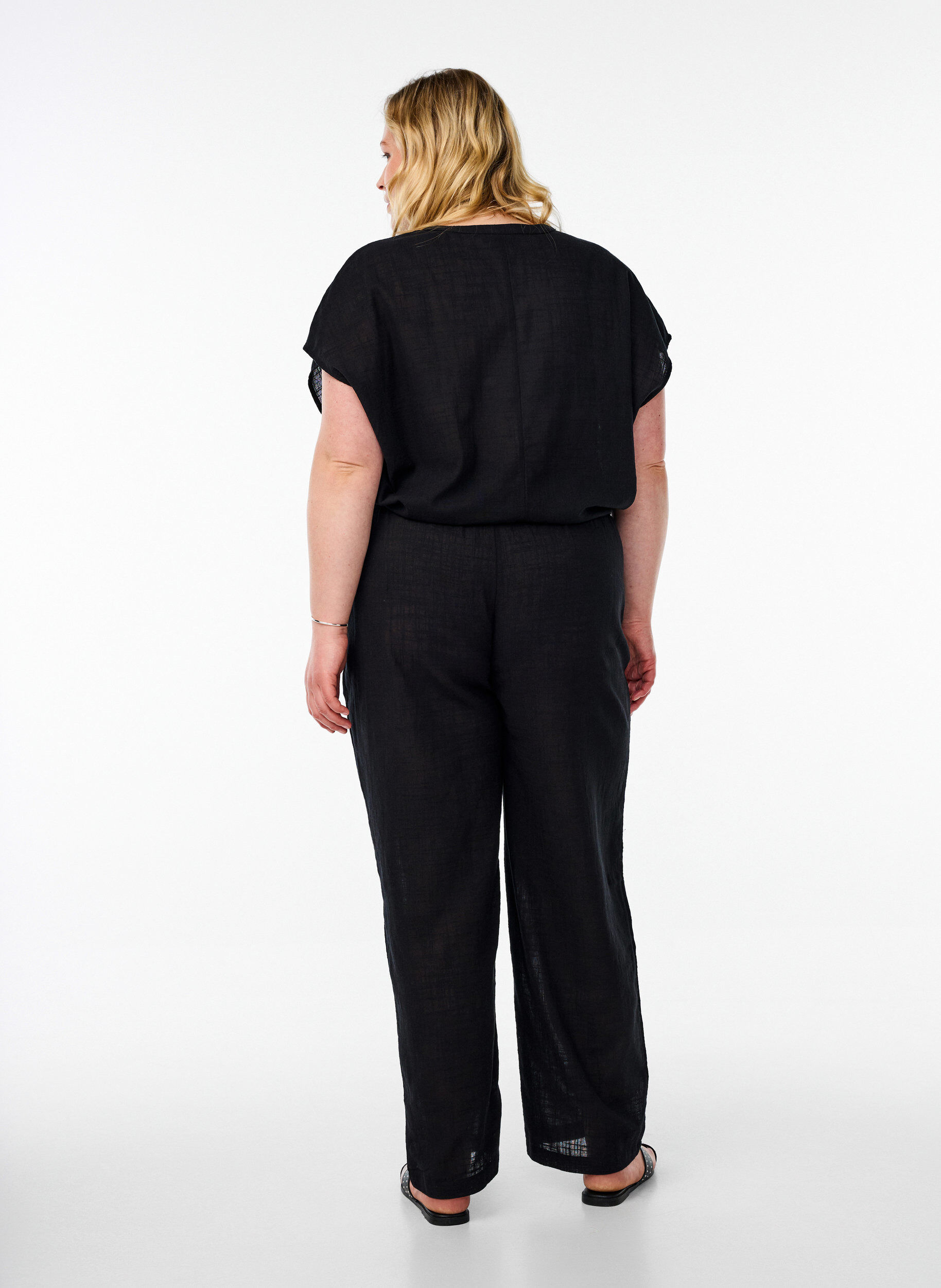 ZizziFLASH - Gerade geschnittene Hose mit hoher Taille, Schwarz, Model image number 1