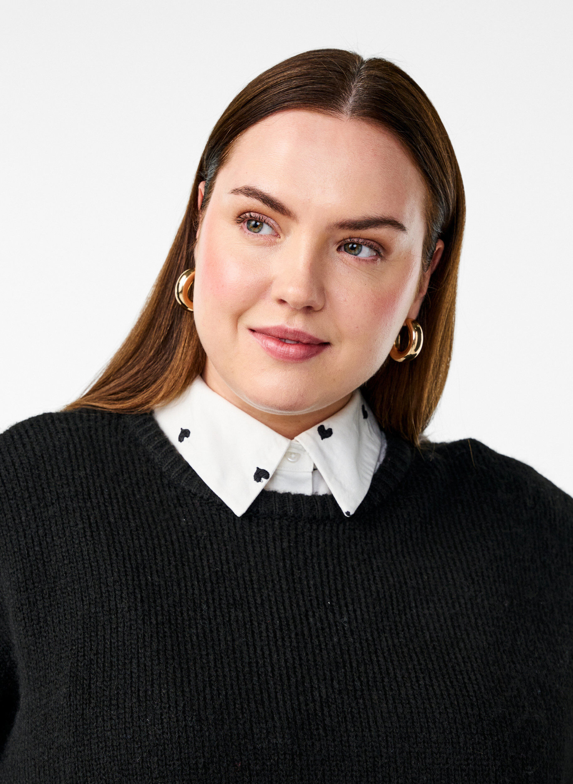 ZizziLockerer Kragen mit aufgestickten Herzen, White, Model image number 0