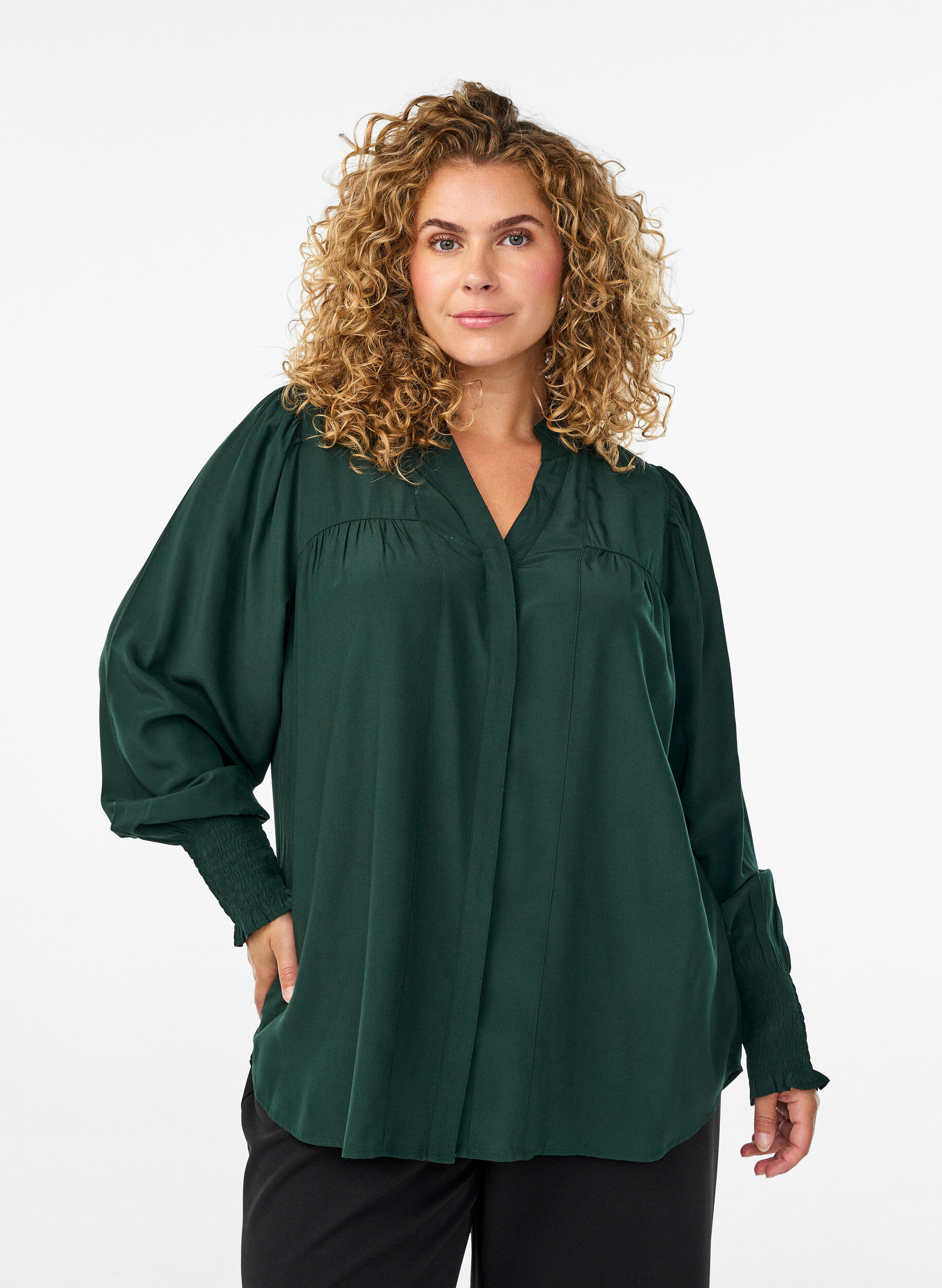 ZizziBluse mit R&uuml;schenkragen und Raffung, Gr&uuml;n, Model image number 0