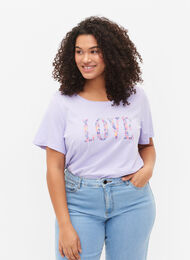 T-Shirt aus Baumwolle mit Rundhalsausschnitt und Print, Lavender W. Love, Model