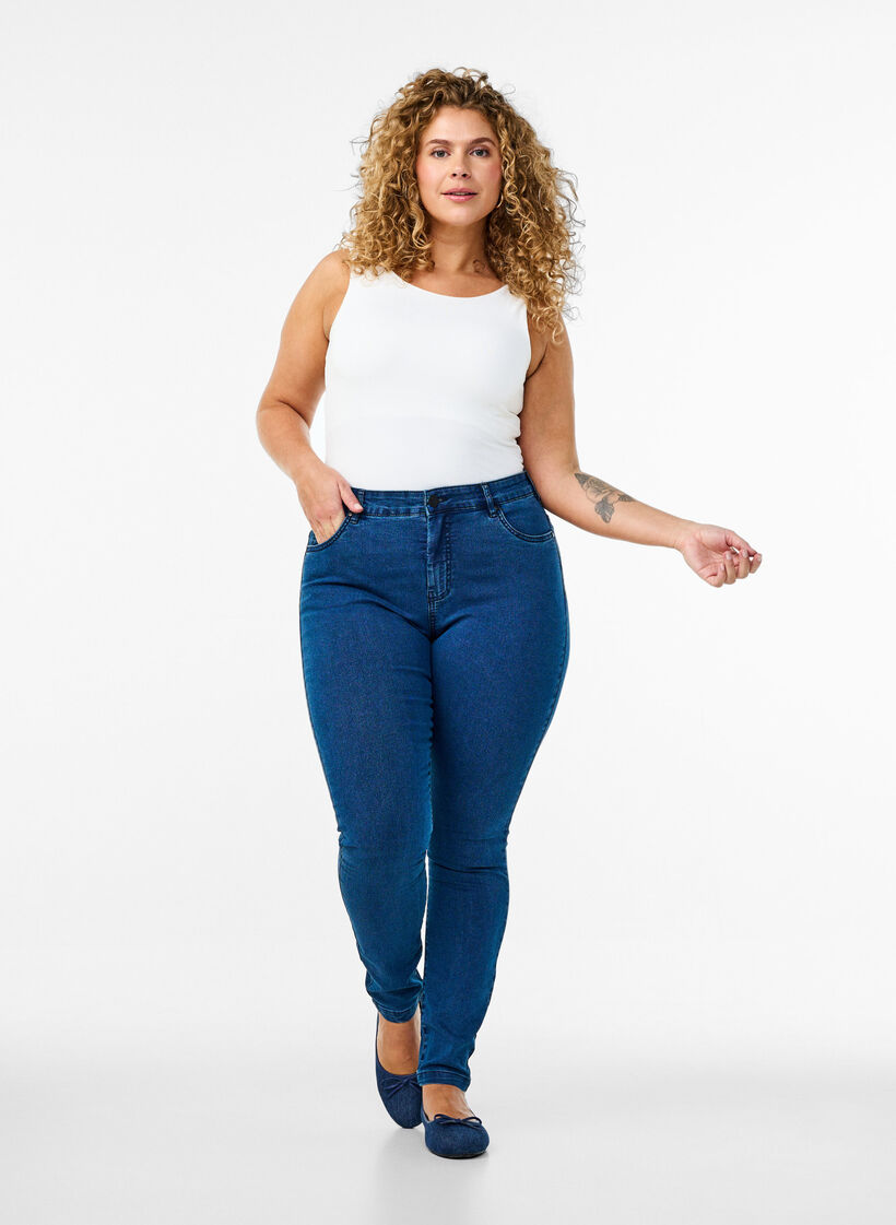 Hochtaillierte Super Slim Amy Jeans, Blau, Model image number 0
